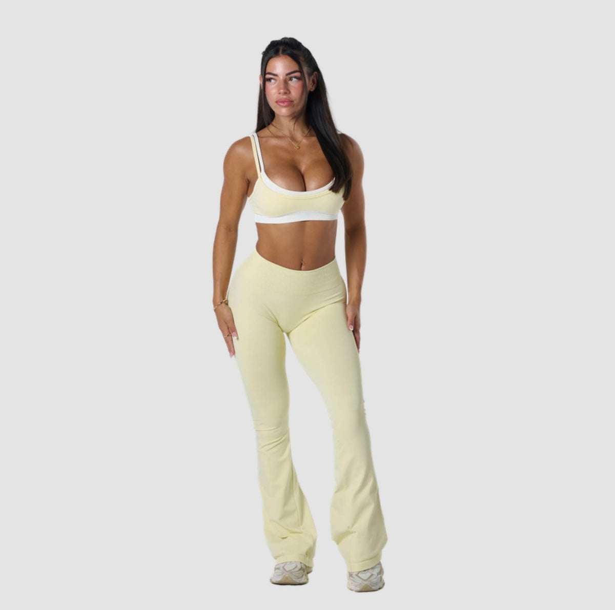 ACTIVEWEAR