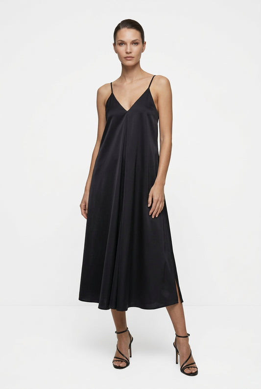 Backless Sculpted Maxi Dress - SHAPOURA